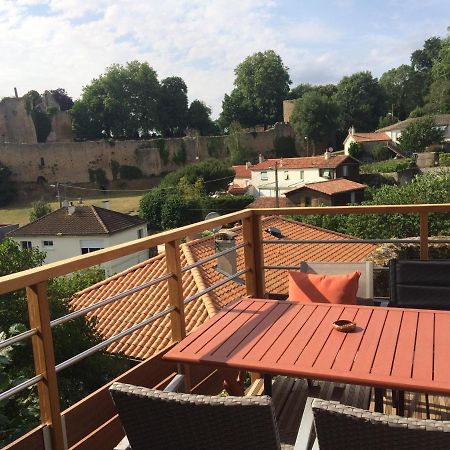Les 3 Pigeons Hotel Bressuire Exterior foto